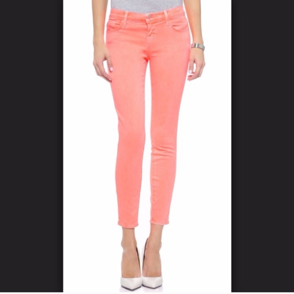 J brand// skinny cropped jeans size 27